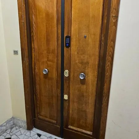 Aquari 15 Rhome Appio Latino Apartamento Roma