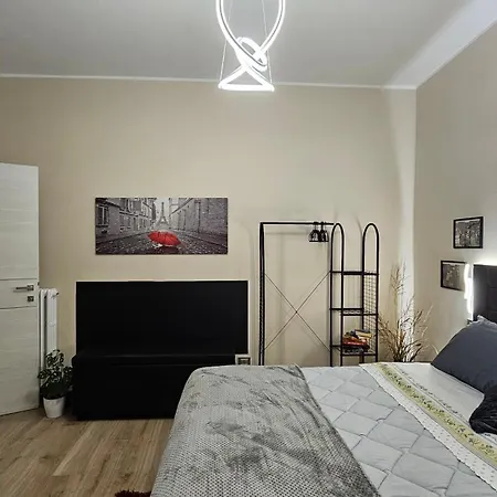 Aquari 15 Rhome Appio Latino *