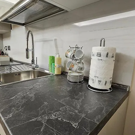 Aquari 15 Rhome Appio Latino Apartamento
